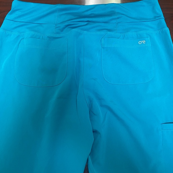 Barco One Scrub Set Large Top Medium Pants - Picture 9 of 9